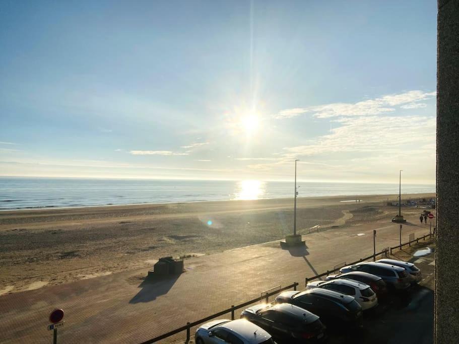 Appartement Vue Frontale Mer, 4 Personnes Bray-Dunes Bagian luar foto